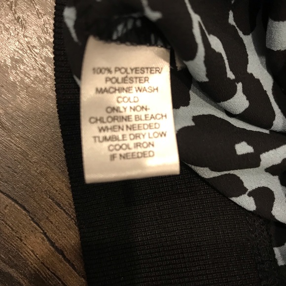 LOFT XXSP Leopard Print Blouse - Picture 3 of 3